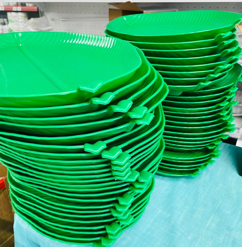 BANANA LEAF PLATE DESIGN 14.5" small