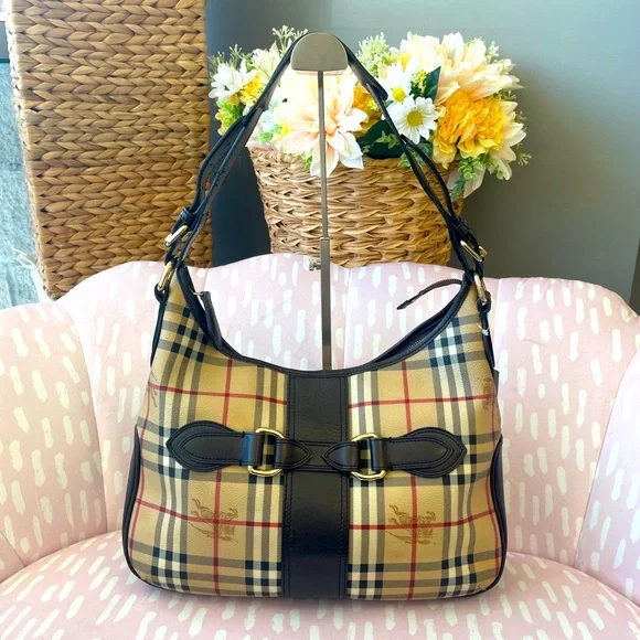 Buckle 2025 tote burberry