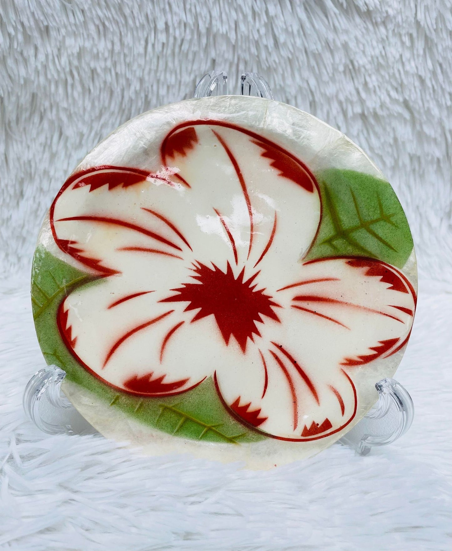 CAPIZ DECORATIVE PLATE GUMAMELA