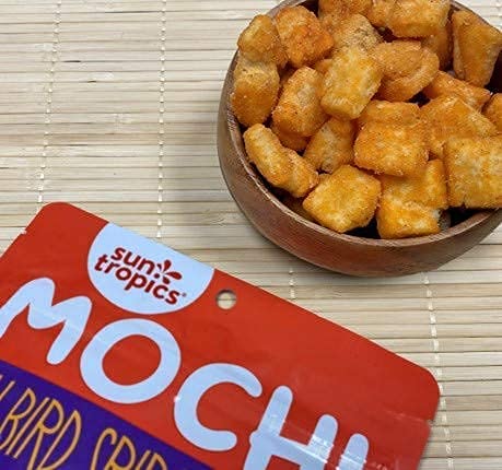 SUN TROPICS MOCHI THAI BIRD SRIRACHA SNACK BITES 100G