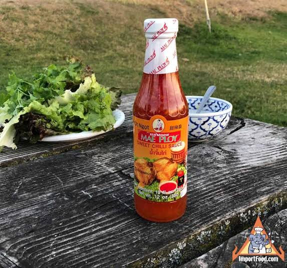 MAE PLOY SWEET CHILI SAUCE 32 OZ