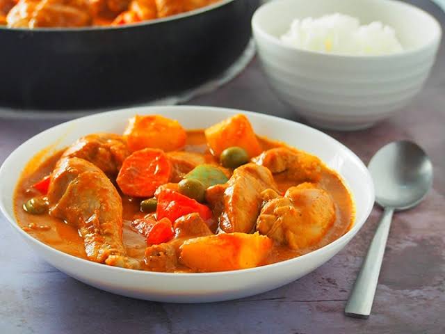 UFC READY RECIPES CALDERETA