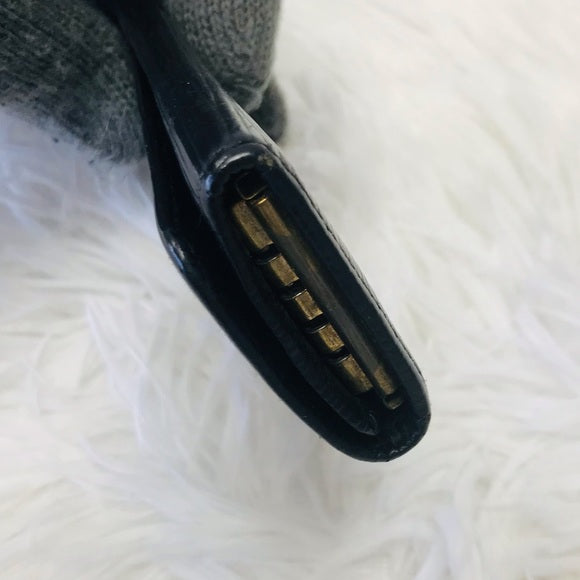 LOUIS VUITTON 4 KEY HOLDER/CASE EPI NOIR CA0022