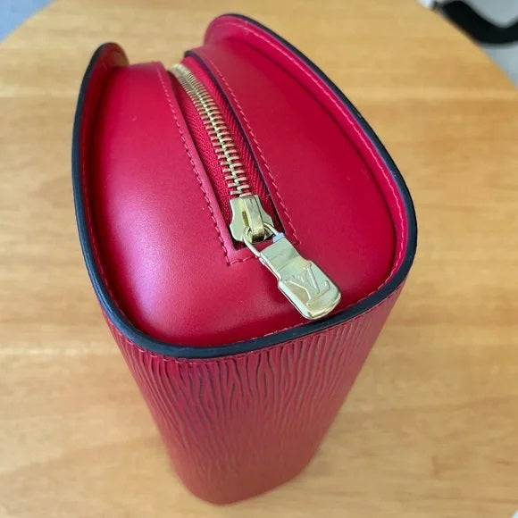LOUIS VUITTON DAUPHINE IN EPI RED SP0968
