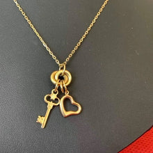 Load image into Gallery viewer, 18KT GOLD KEY &amp; HEART PENDANT NECKLACE STAMPED
