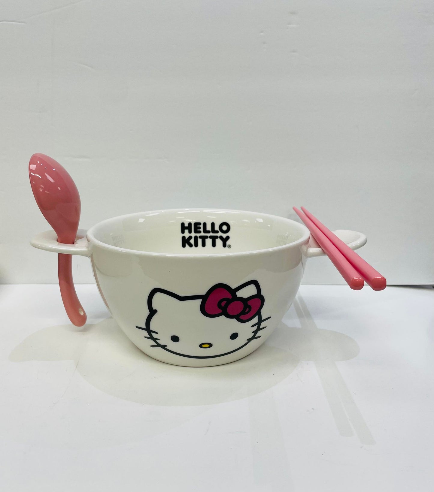 HELLO KITTY RAMEN BOWL WITH CHOPSTICK AND SPOON