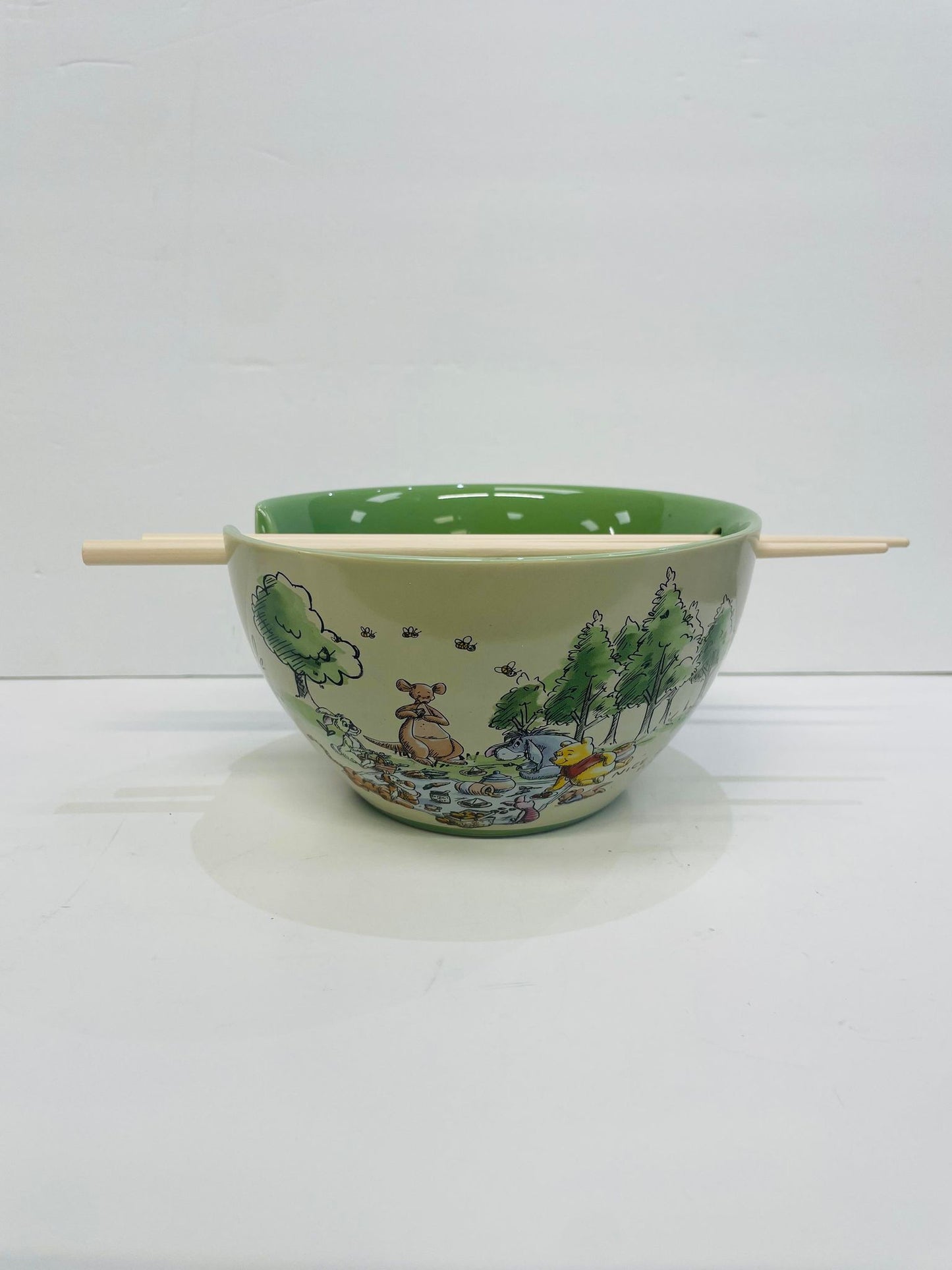 WINNIE THE POOH RAMEN BOWL WITH CHOPSTICK