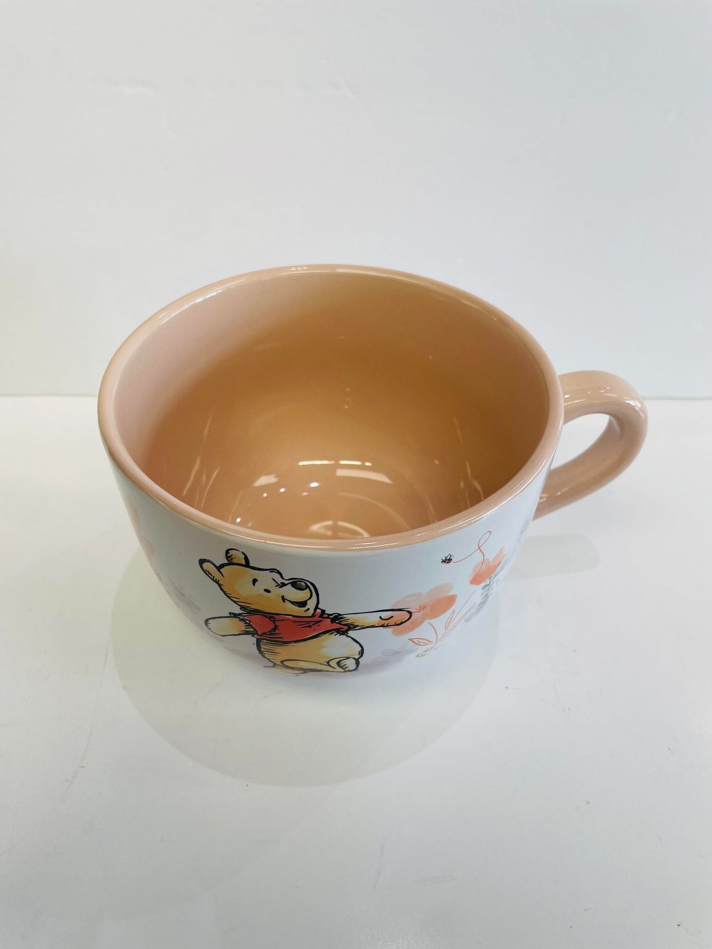 WINNIE THE POOH MUG