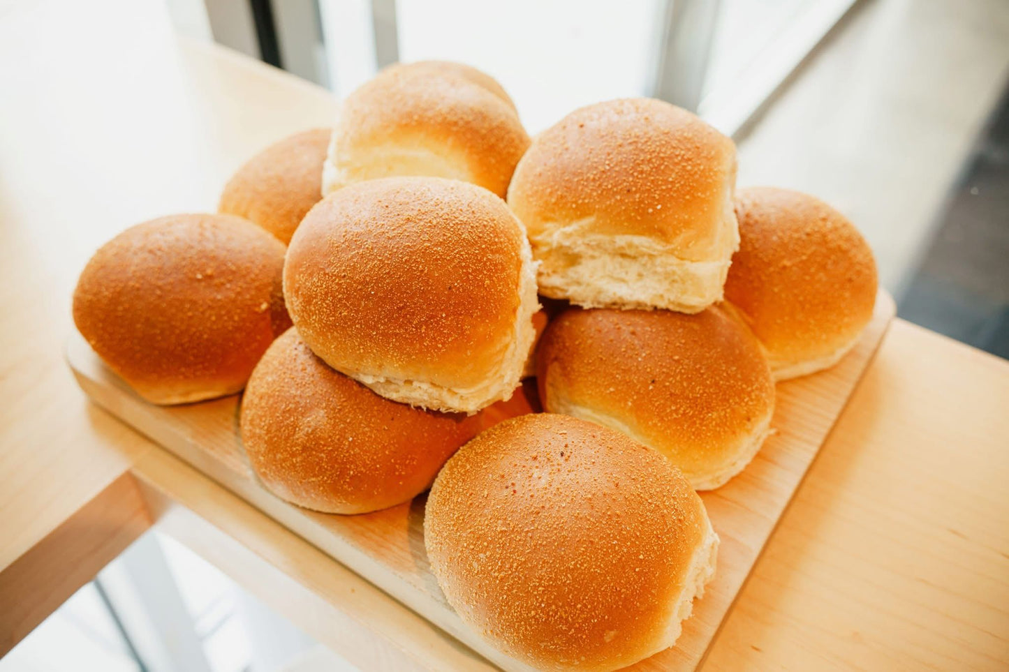 Umaga Bakehouse Pandesal 16 pcs