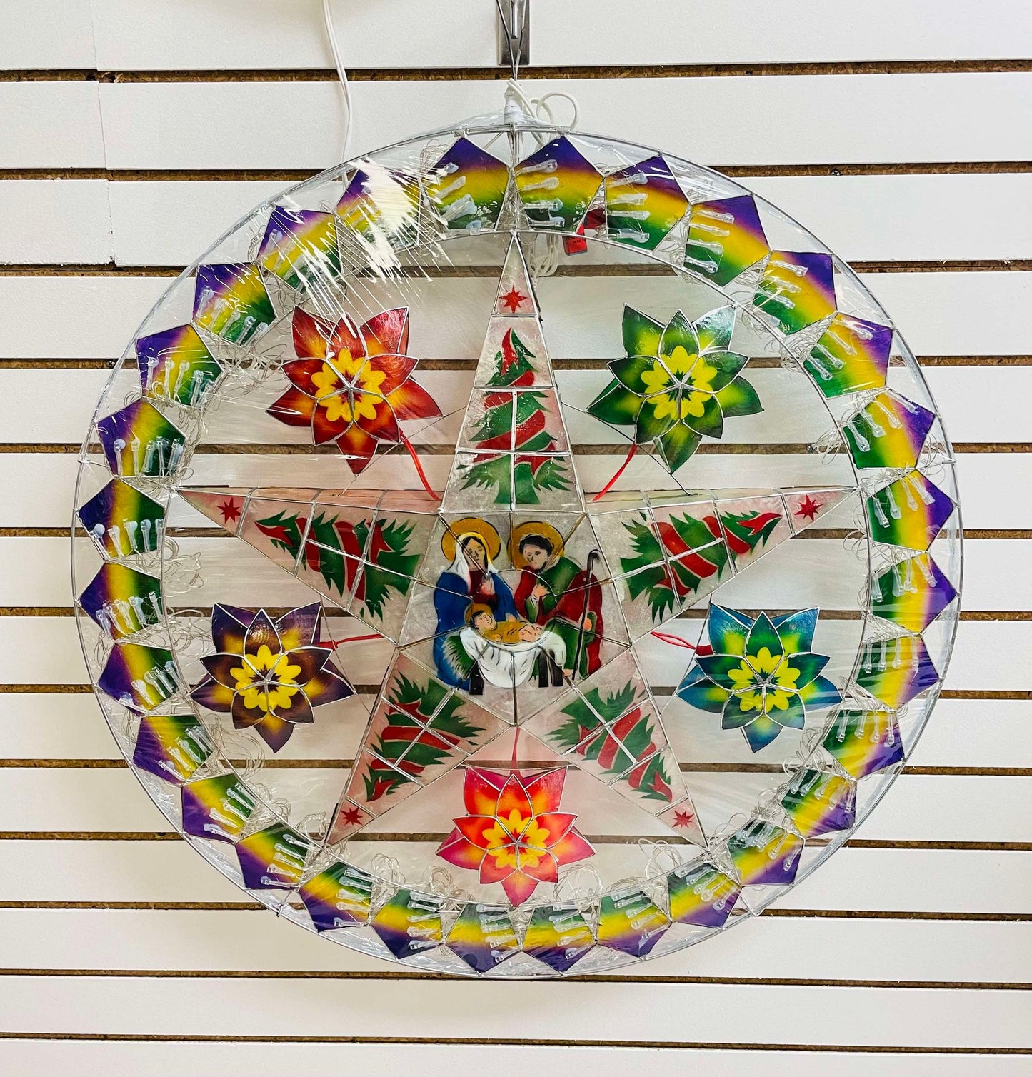 CAPIZ PAROL 31" WITH LIGHTS - NATIVITY