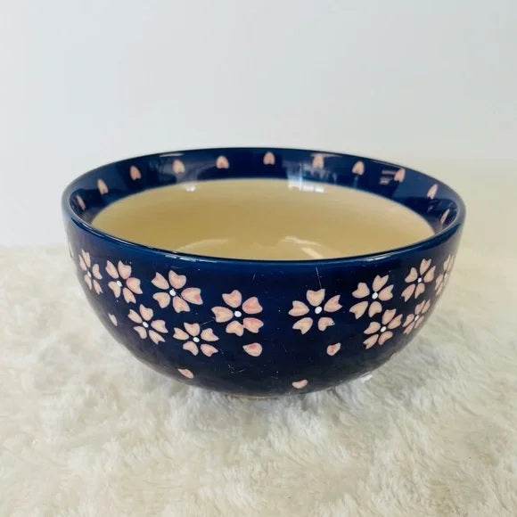 Sakura Cherry Noodle Bowl with Chopstick, Spoon, Lid and Trivet Set