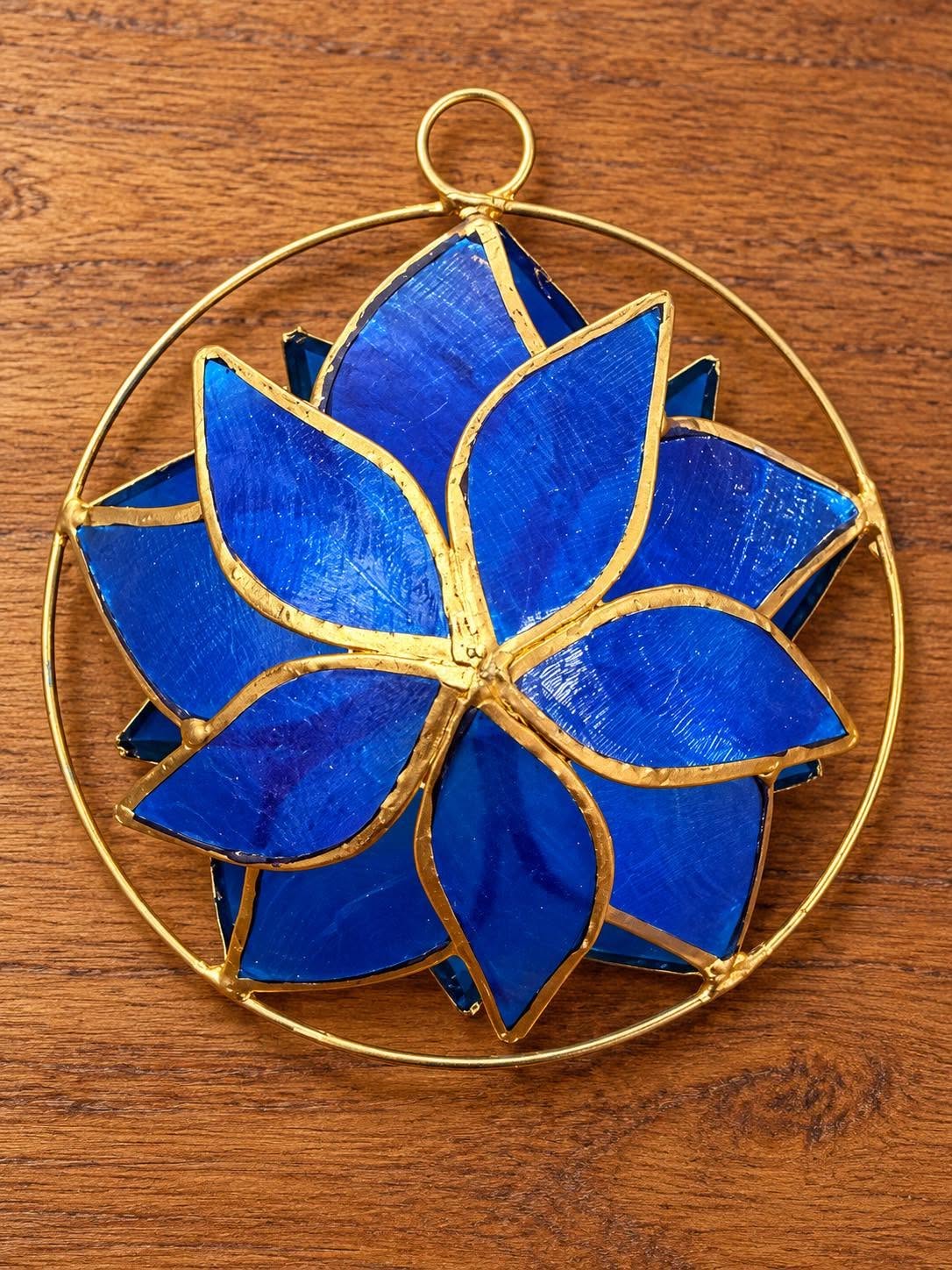 Poinsettia Capiz Ornament 6.5"