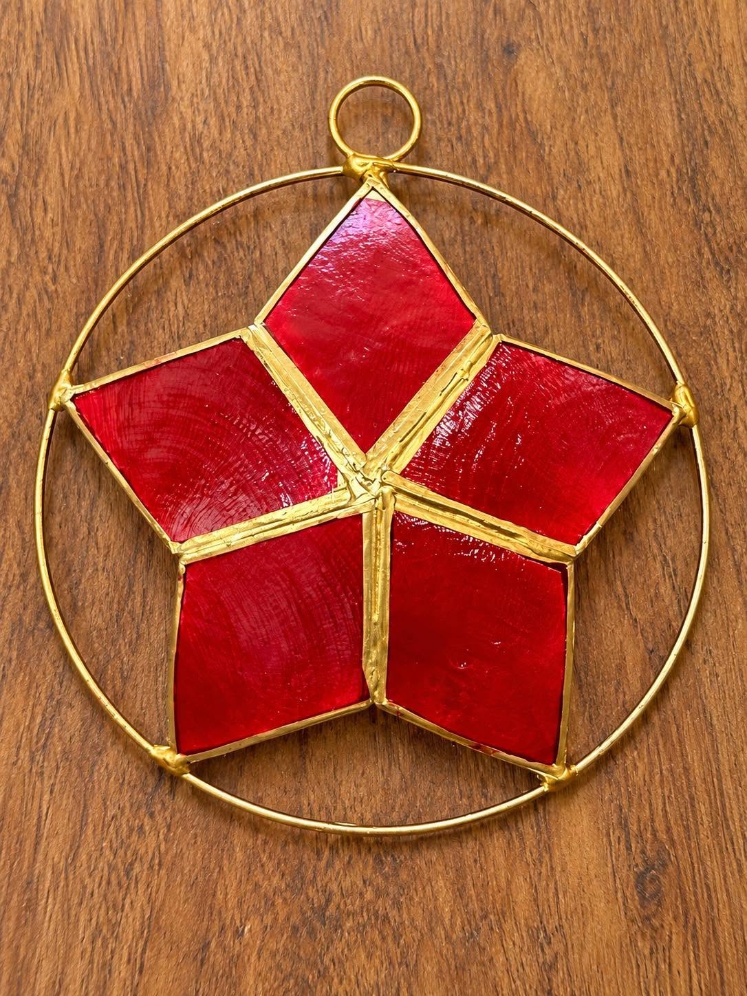 Capiz Stars Ornament 5"