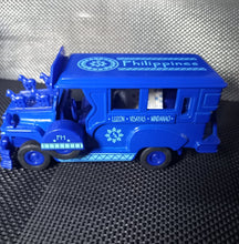 Load image into Gallery viewer, JEEPNEY TOY 3&quot;
