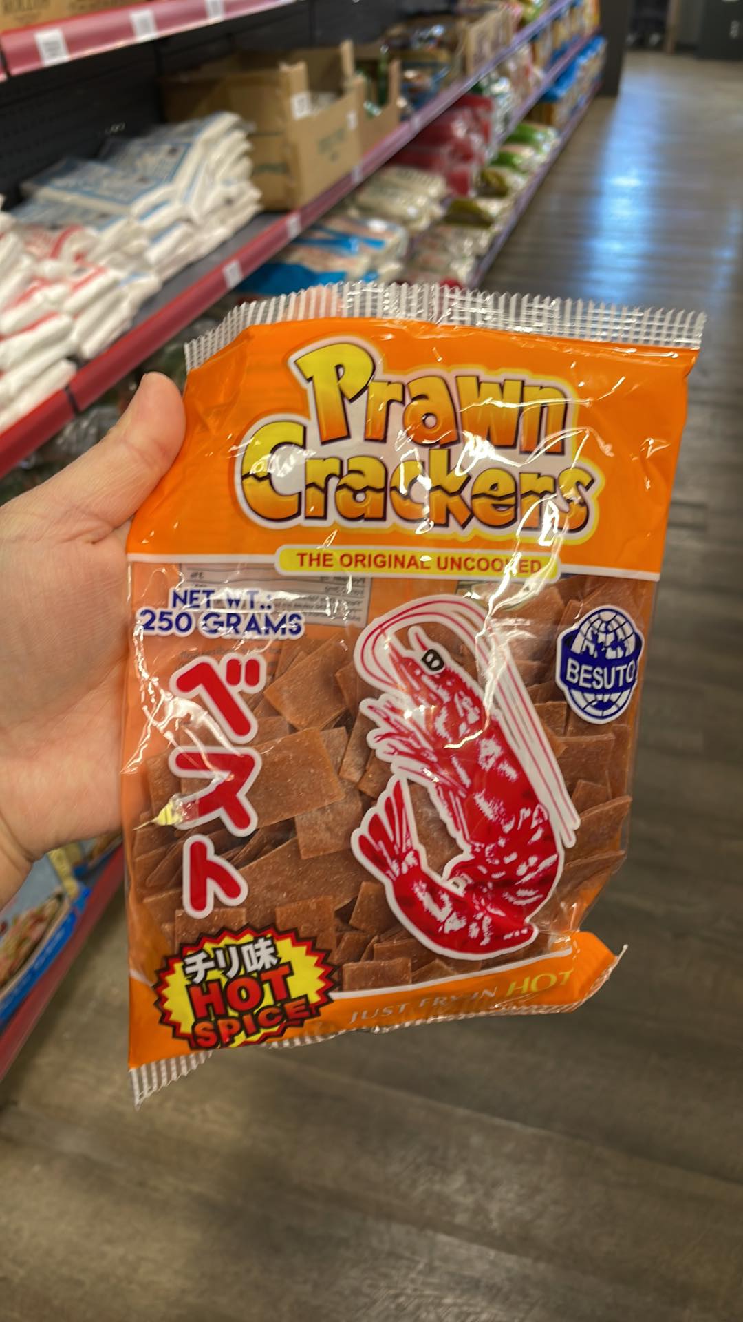 BESUTO PRAWN CRACKERS HOT AND SPICY 250GRAMS