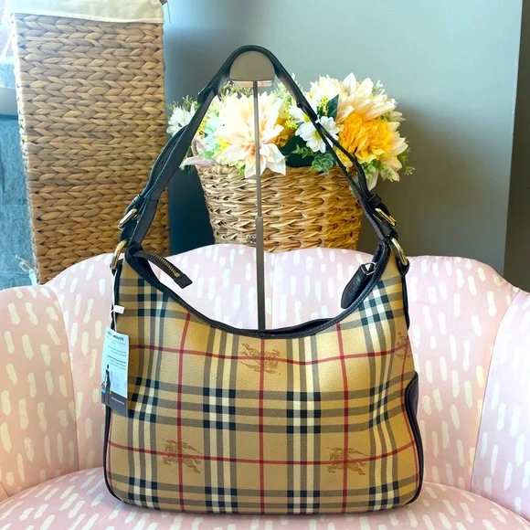 Burberry haymarket 2025 shoulder bag