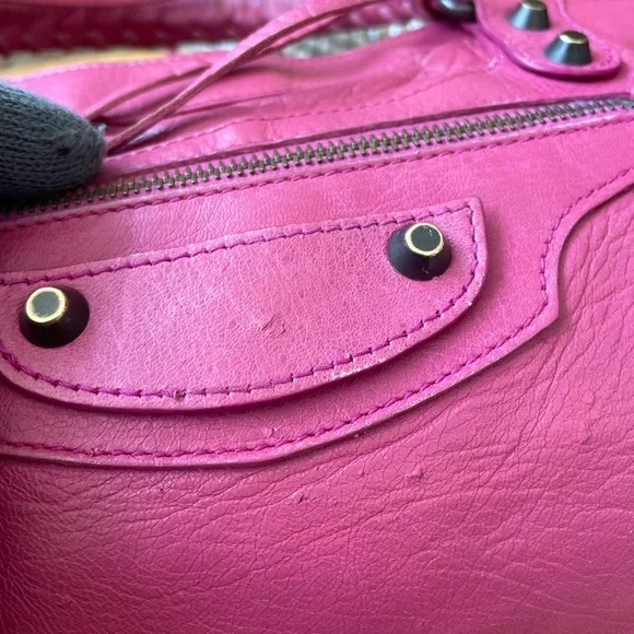 BALENCIAGA LEATHER SHOULDER BAG PINK/FUSCHIA