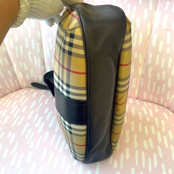 Burberry Haymarket Hobo Buckle Bag Chuchay Supermarket 2