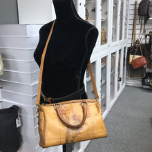 Load image into Gallery viewer, ALVIERO MARTINI CLASSE’ SATCHEL 25 with STRAP VGC (FREE SHIPPING)
