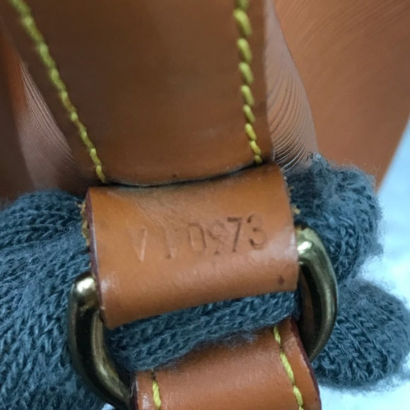 LOUIS VUITTON EPI NOE DC VI0973