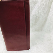Load image into Gallery viewer, CARTIER MUST DE CLUTCH BORDEAUX
