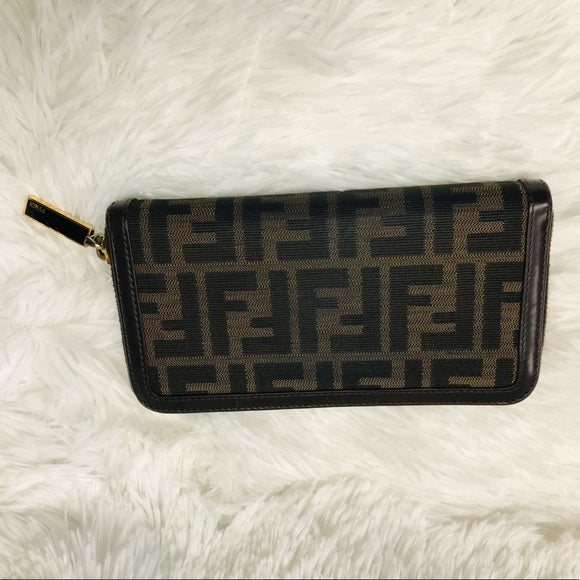 FENDI ZUCCA ZIP AROUND LONG WALLET VGC