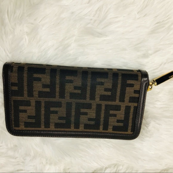 FENDI ZUCCA ZIP AROUND LONG WALLET VGC