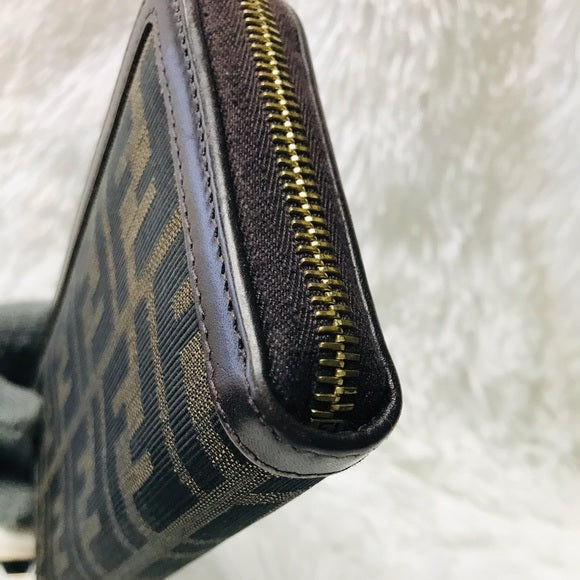 FENDI ZUCCA ZIP AROUND LONG WALLET VGC