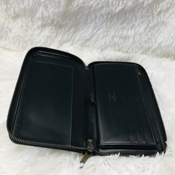 Louis Vuitton Utah Zippy Org Zip Around Wallet