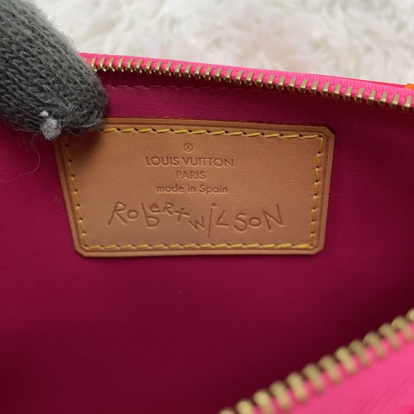 LOUIS VUITTON ROBERT WILSON POCHETTE FLOU ROSE