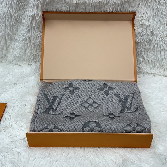 LOUIS VUITTON LOGOMANIA SCARF GRAY CM1129 M74742